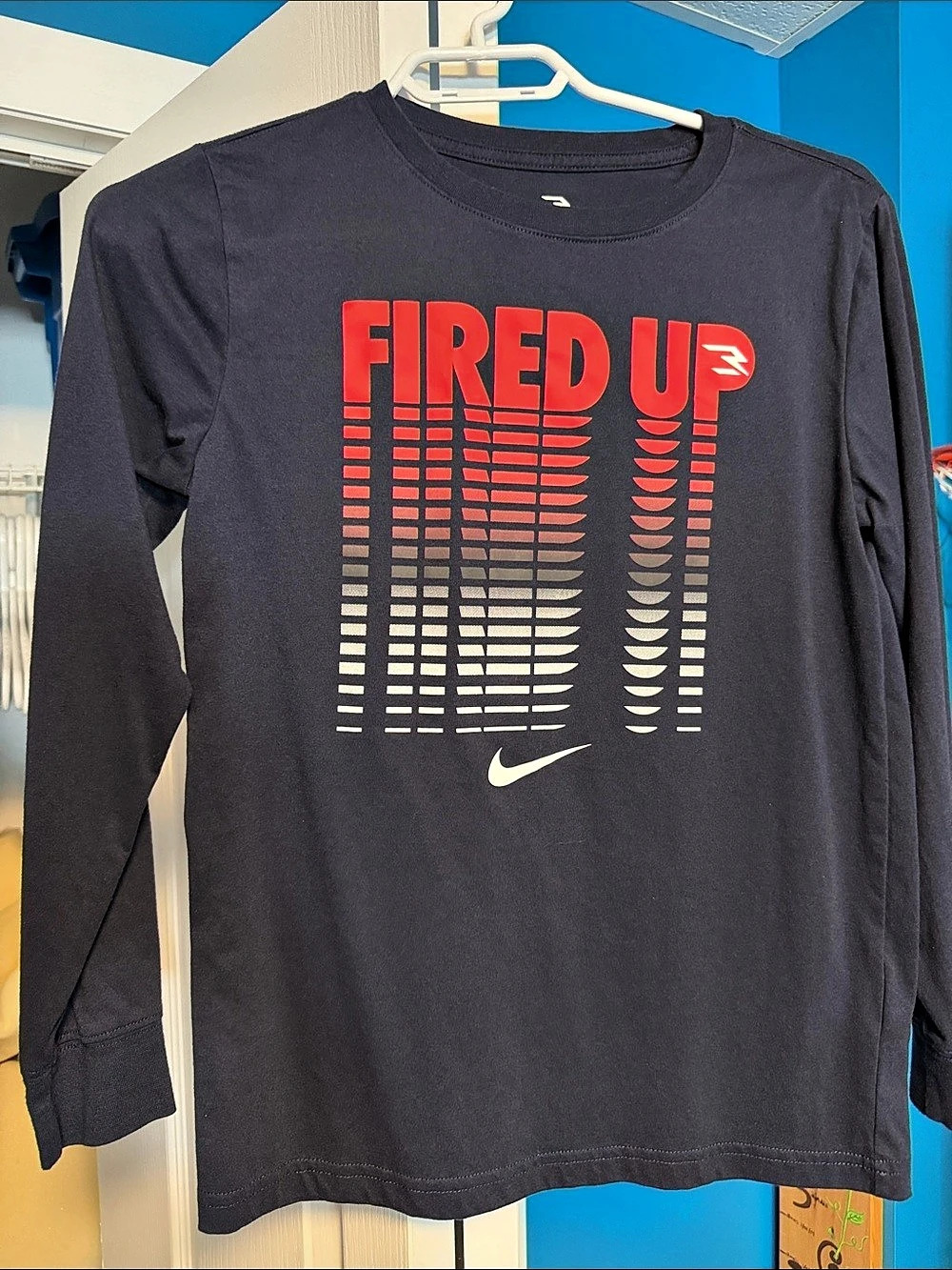 Nike Long Sleeve Graphic Tee Black & Red Large Like New